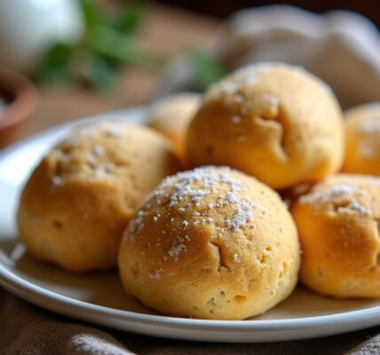 Canederli : Découvrez la recette traditionnelle des boulettes de pain tyroliennes et ses délicieuses variantes